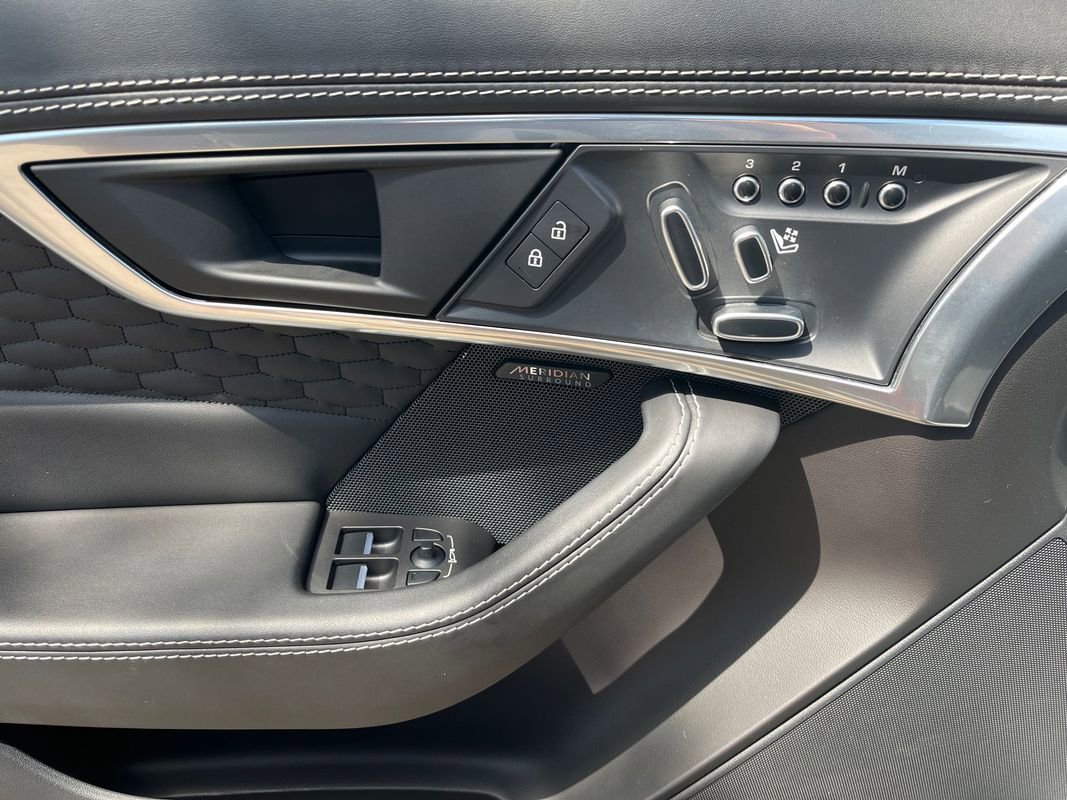 Used 2021 Jaguar F-TYPE First Edition RWD image 10