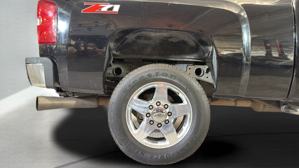 Used 2012 Chevrolet Silverado 2500 LT w/ Suspension Package, Off-Road RWD image 35