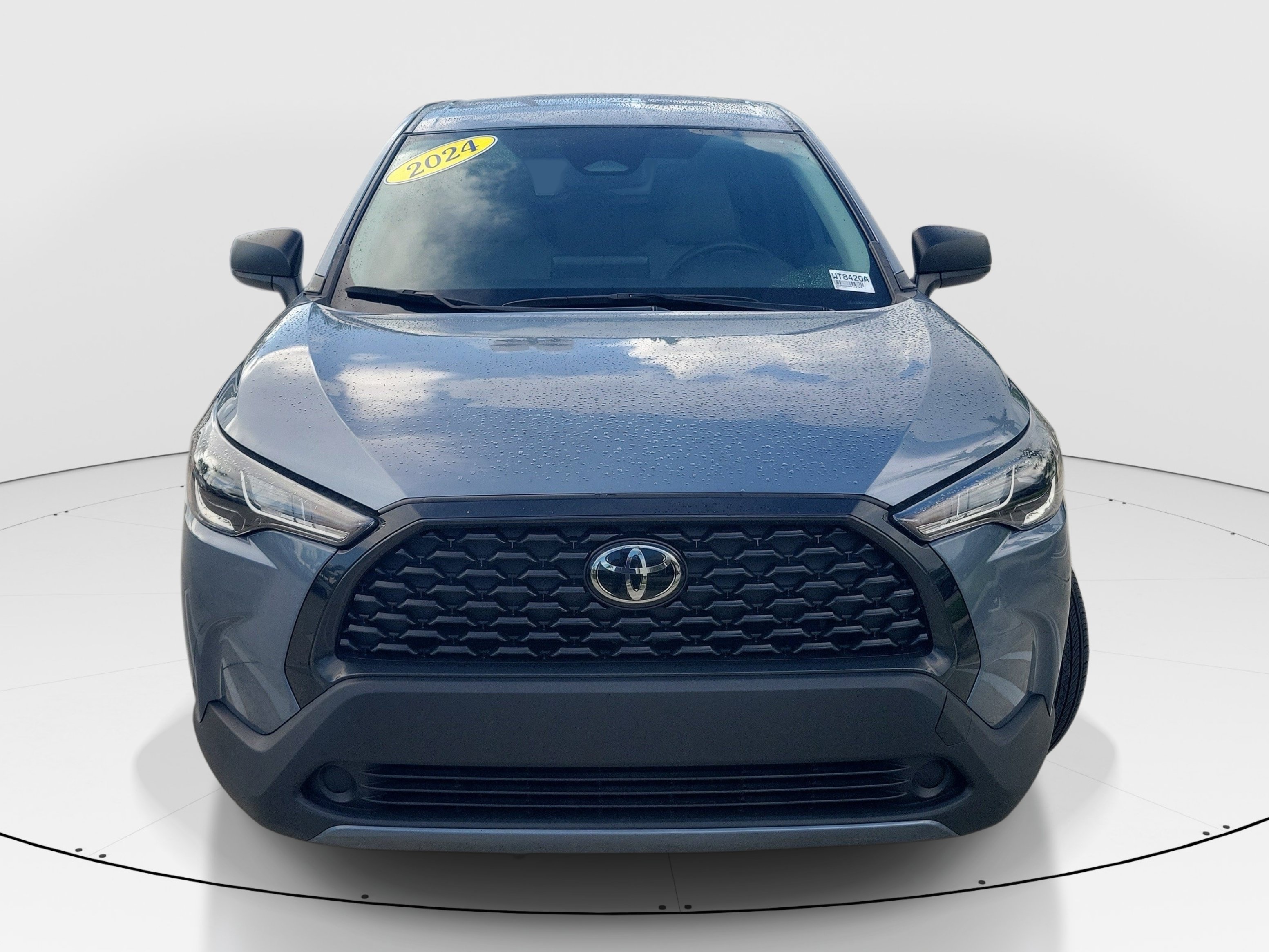 Certified 2024 Toyota Corolla Cross L FWD image 2