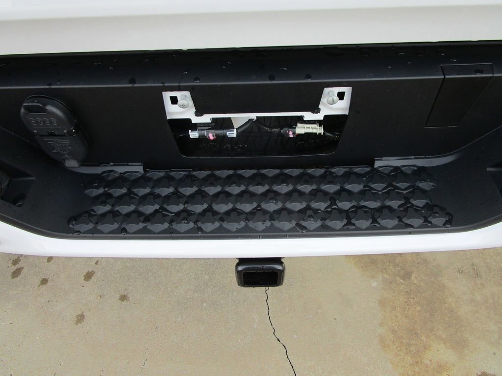 New 2026 GMC Canyon Elevation image 12