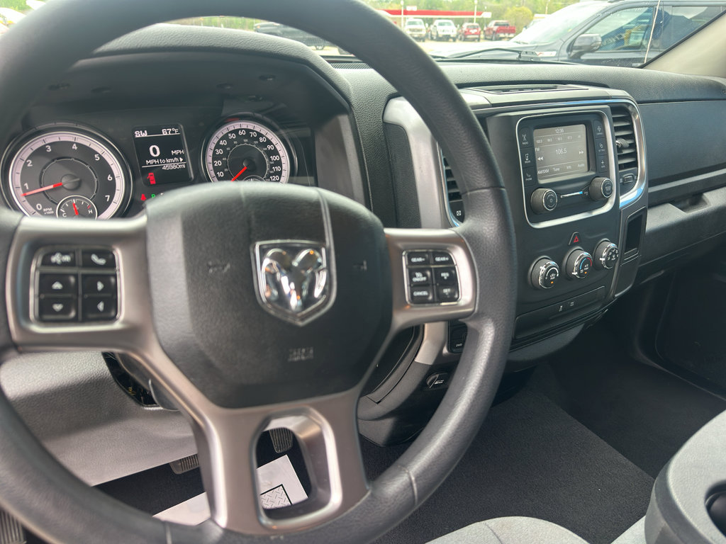 Used 2024 RAM 1500 Classic SLT AWD/4WD image 39