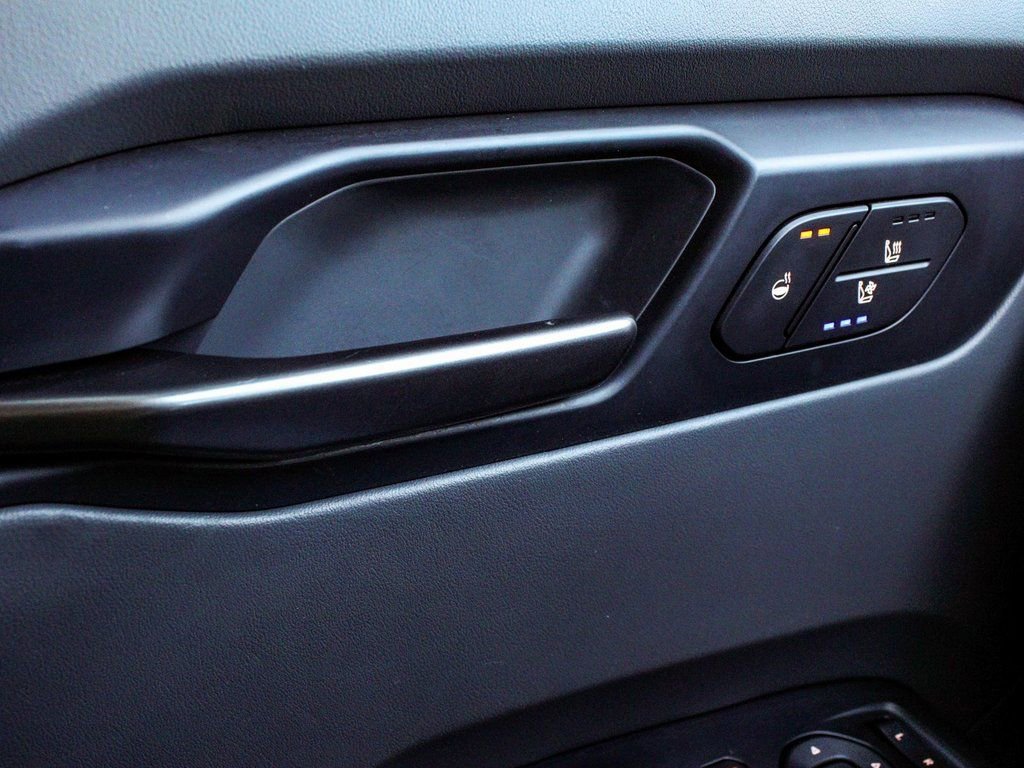 Used 2025 Kia EV9 Wind image 9