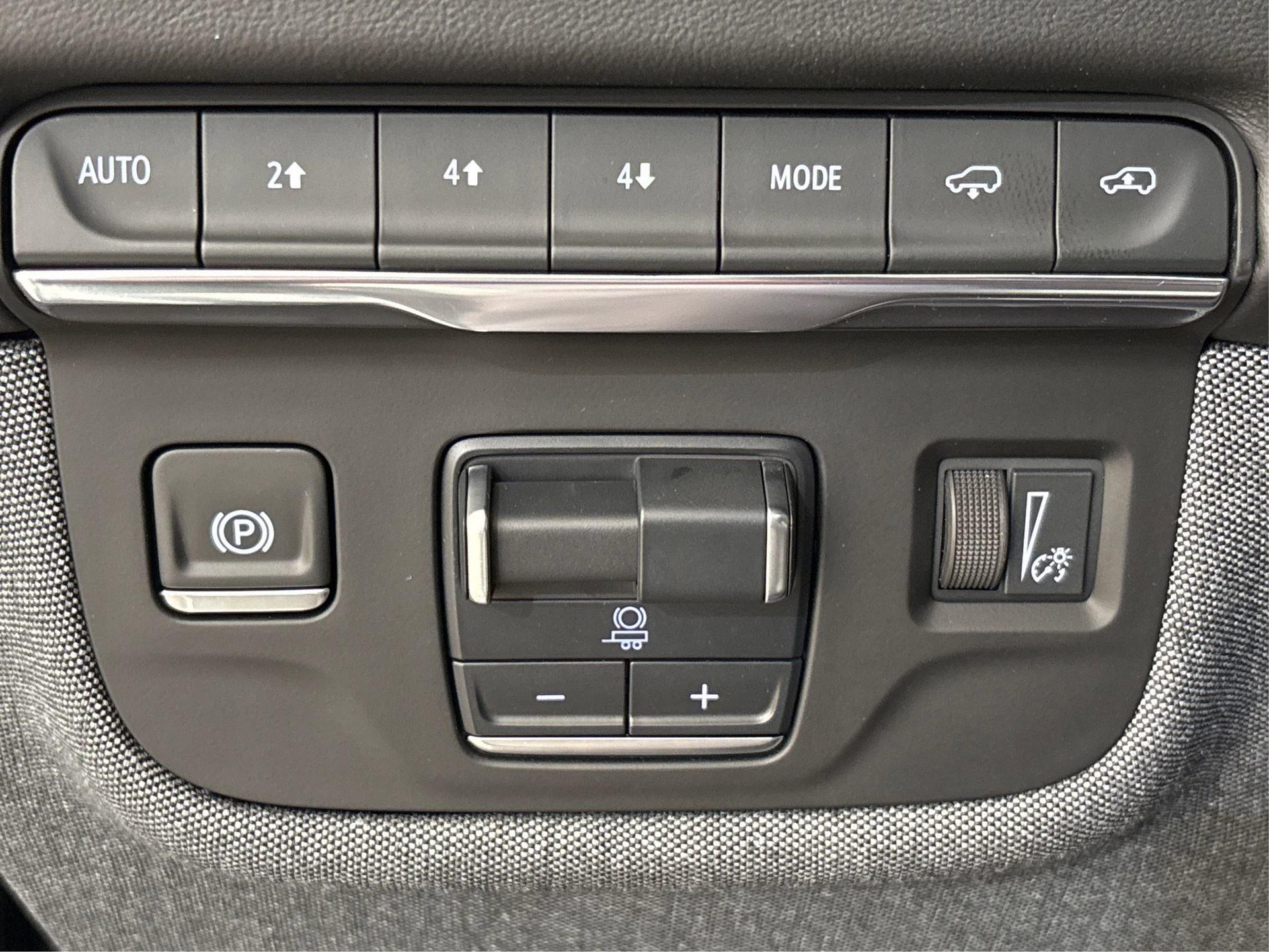 New 2025 Cadillac Escalade Sport Platinum image 17