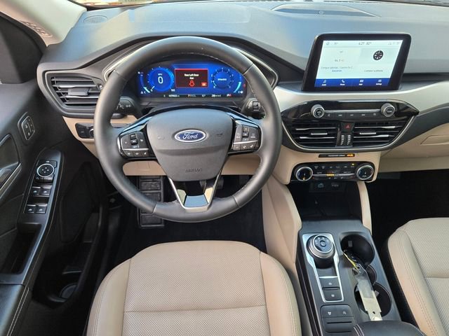 Used 2022 Ford Escape SEL w/ Technology Package image 16