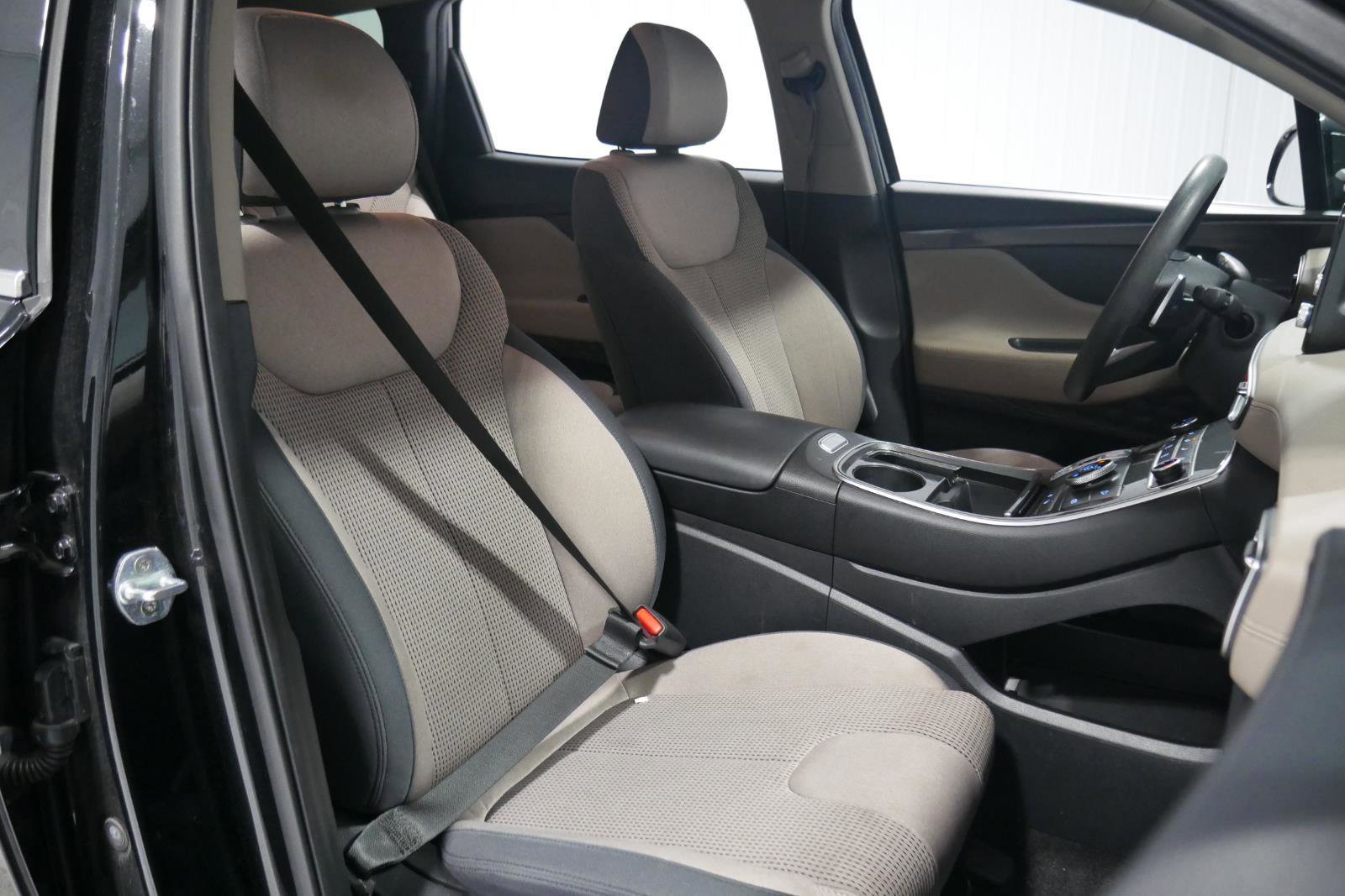 Used 2021 Hyundai Santa Fe SEL image 15