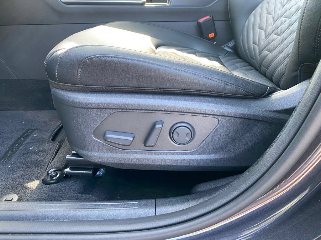 New 2026 Kia Sportage X-Line w/ X-Line Technology Package AWD/4WD image 25