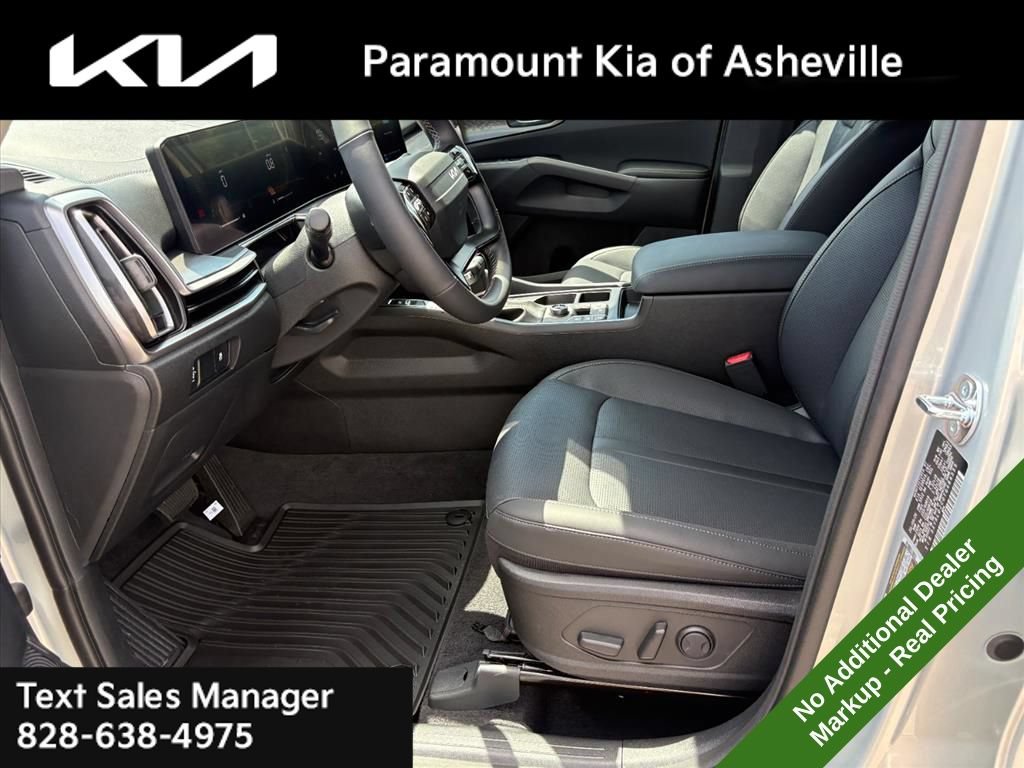 New 2026 Kia Sorento S AWD/4WD image 17