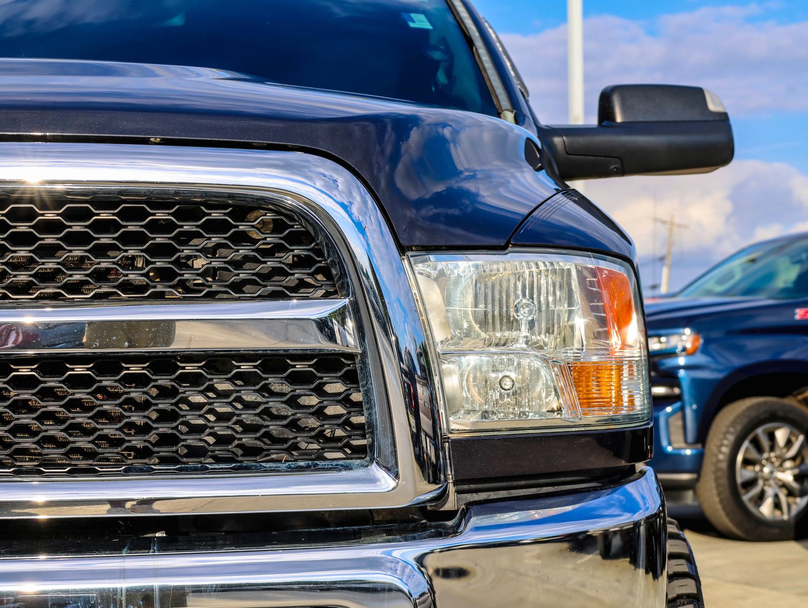 Used 2016 RAM 2500 Tradesman w/ Chrome Appearance Group image 5