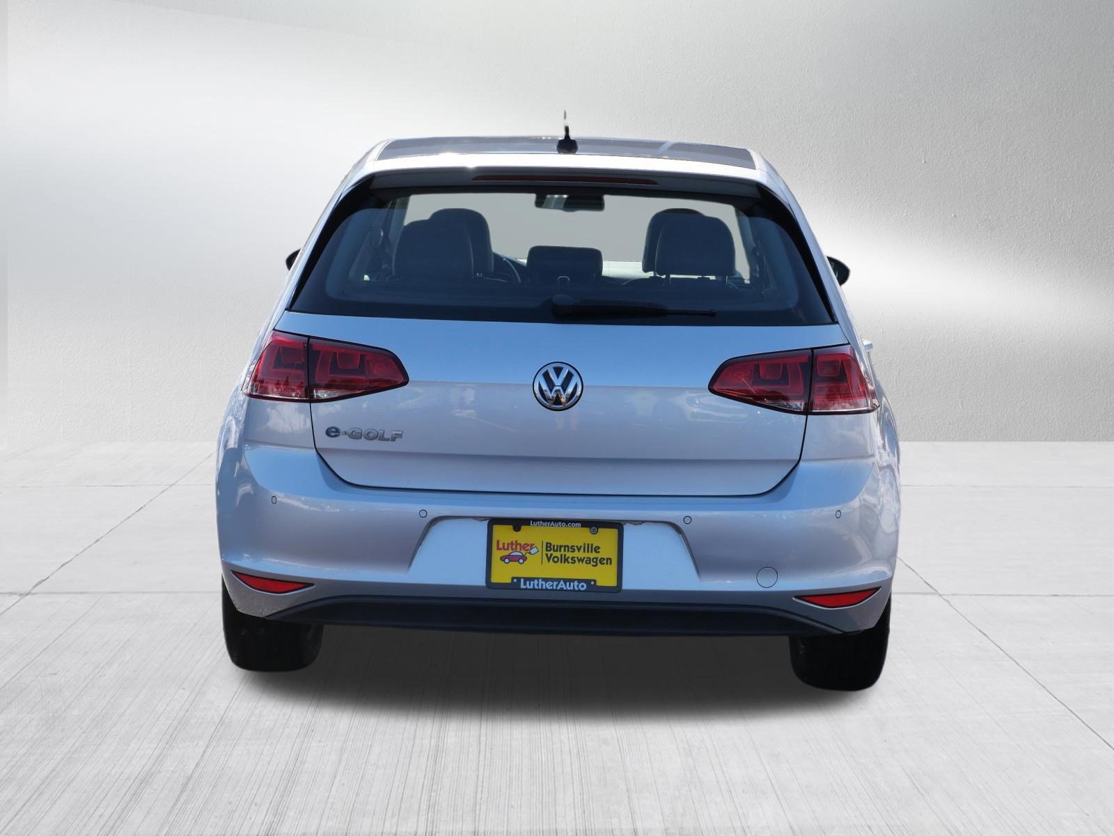Used 2015 Volkswagen e-Golf SEL Premium image 6