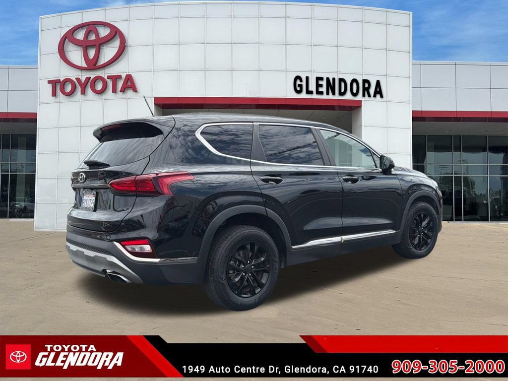 Used 2019 Hyundai Santa Fe SE FWD image 11