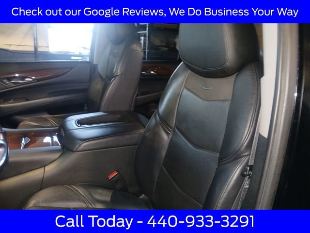 Used 2019 Cadillac Escalade Luxury image 29