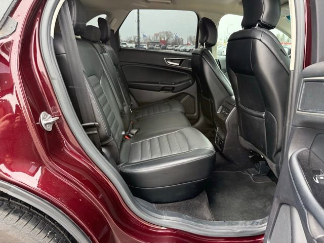 Used 2018 Ford Edge SEL w/ Equipment Group 201A FWD image 13