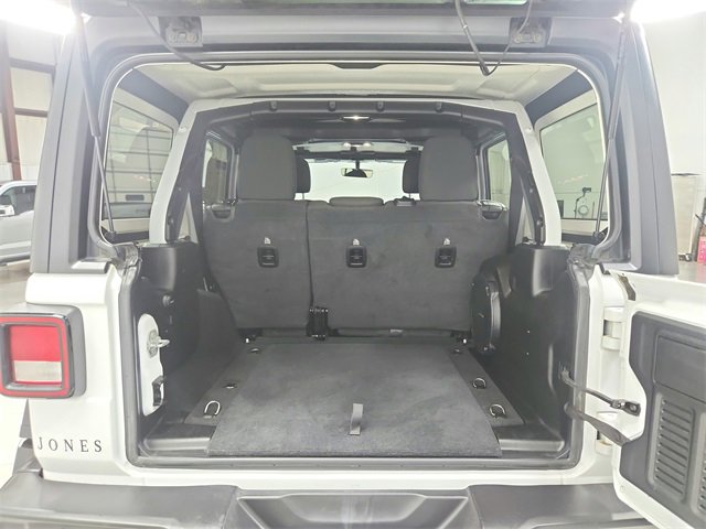 Used 2021 Jeep Wrangler Unlimited Rubicon image 41