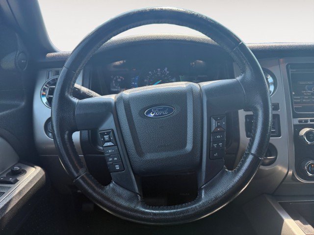 Used 2015 Ford Expedition EL XLT w/ Equipment Group 202A RWD image 8