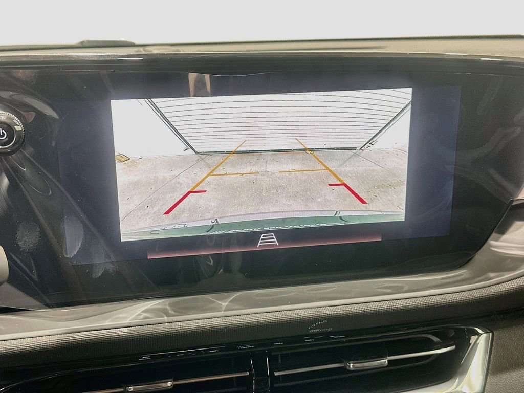 New 2026 Buick Envista Avenir FWD image 13