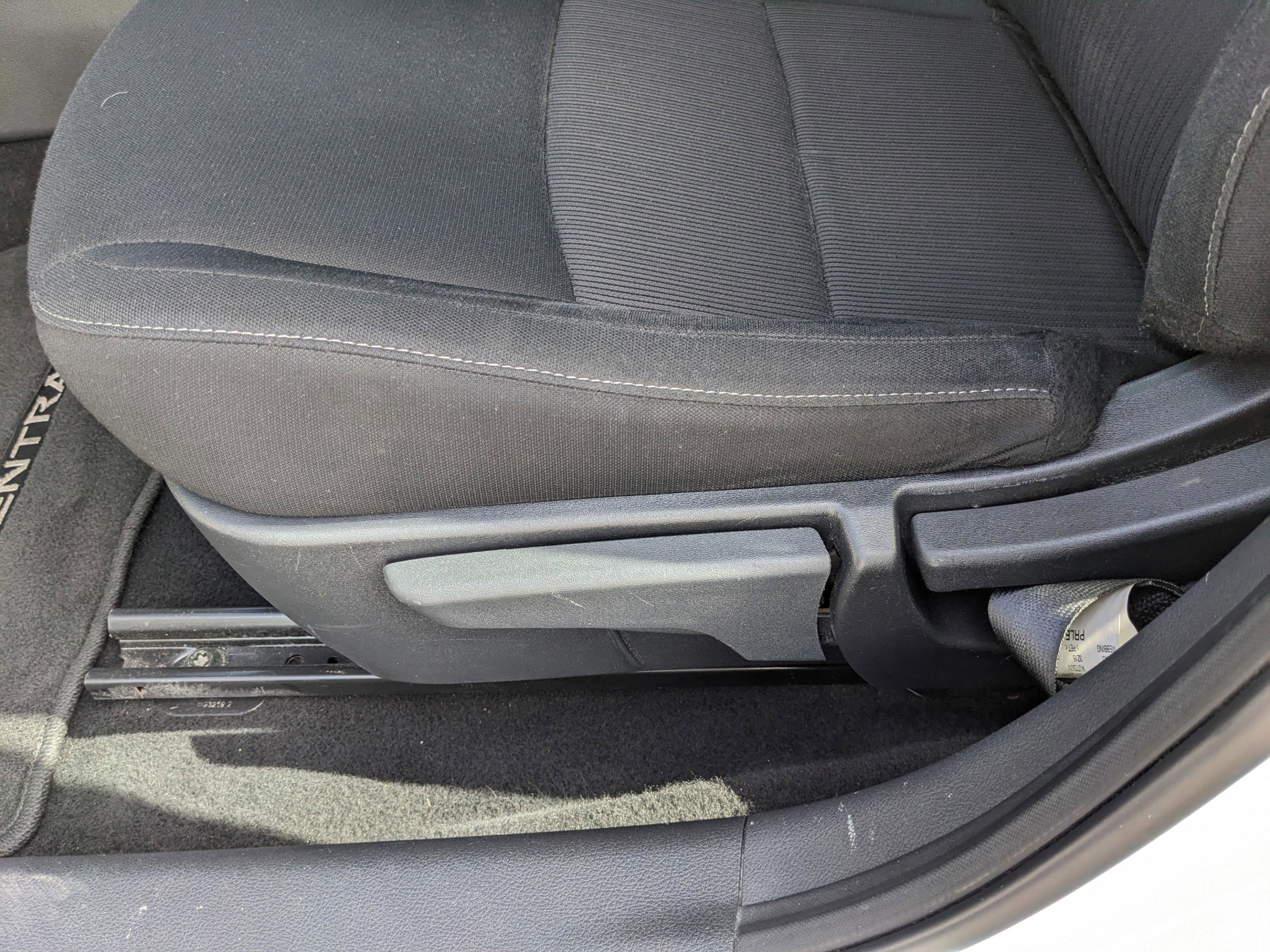 Used 2024 Nissan Sentra SV image 17