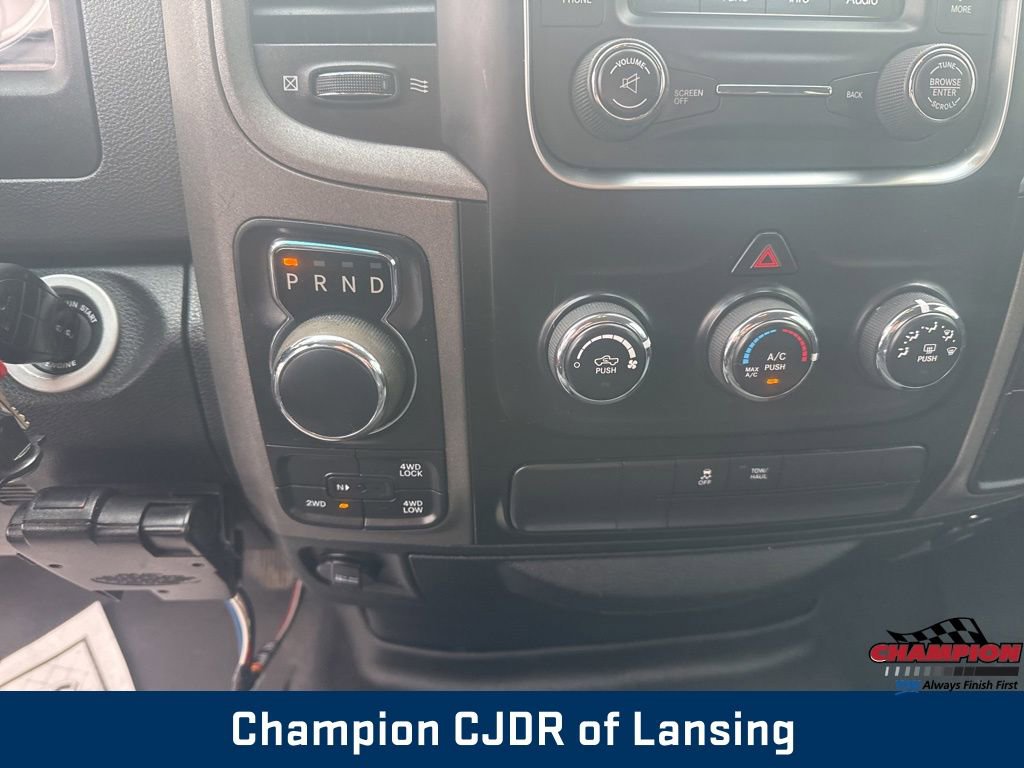 Used 2016 RAM 1500 ST w/ SXT Appearance Group image 28