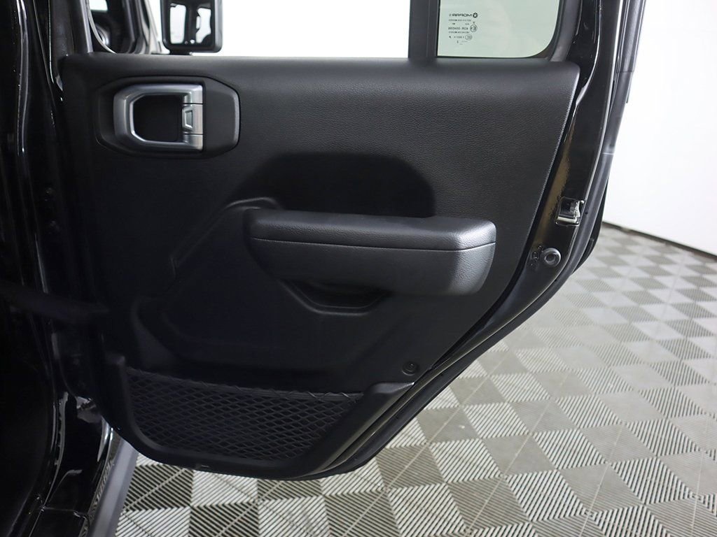 Used 2022 Jeep Wrangler Unlimited Rubicon 4xe image 20