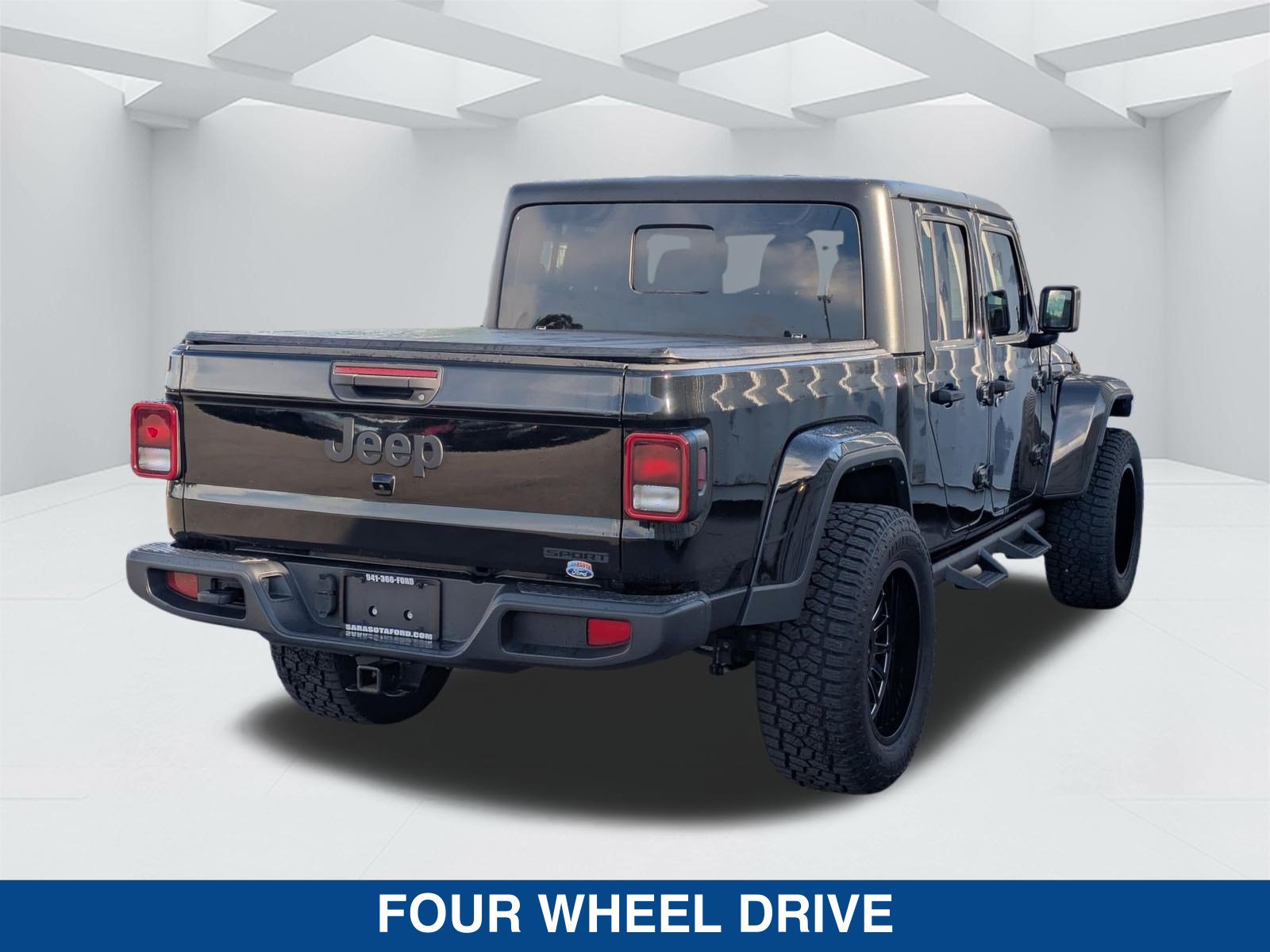Used 2021 Jeep Gladiator Sport AWD/4WD image 5