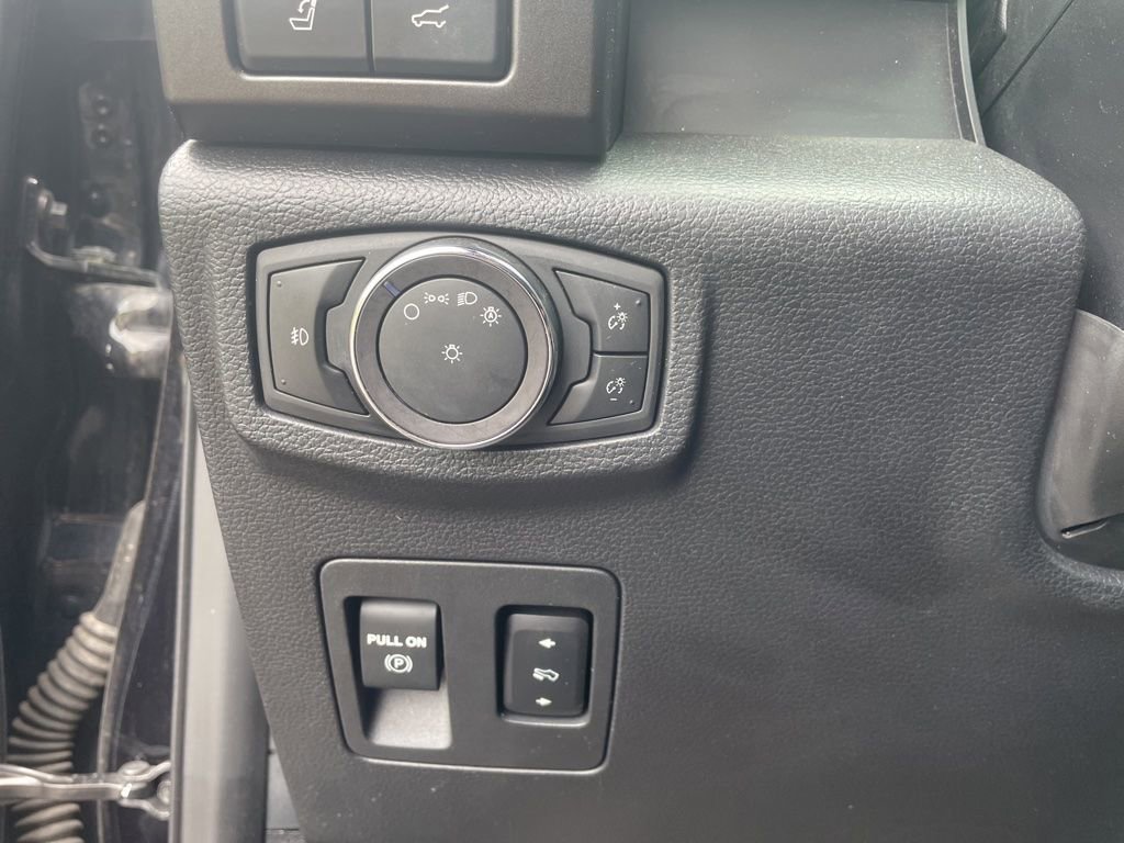 Used 2019 Ford Expedition Max Limited w/ Equipment Group 302A AWD/4WD image 18