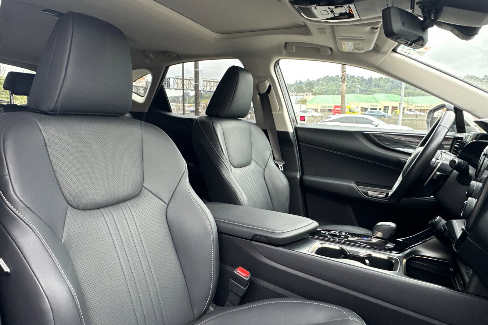 Certified 2025 Lexus NX 350h AWD w/ Premium Package image 31