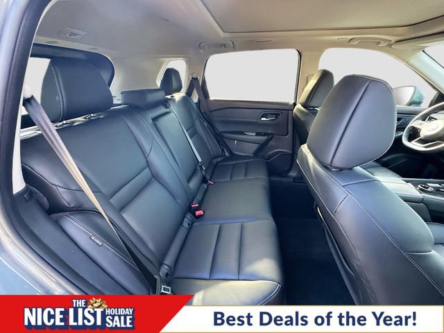 Used 2023 Nissan Rogue SL w/ SL Premium Package image 28