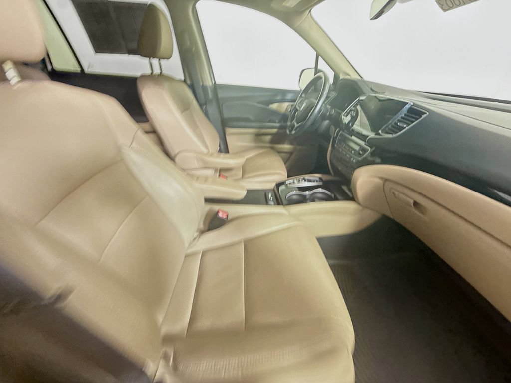 Used 2020 Honda Pilot Elite image 27