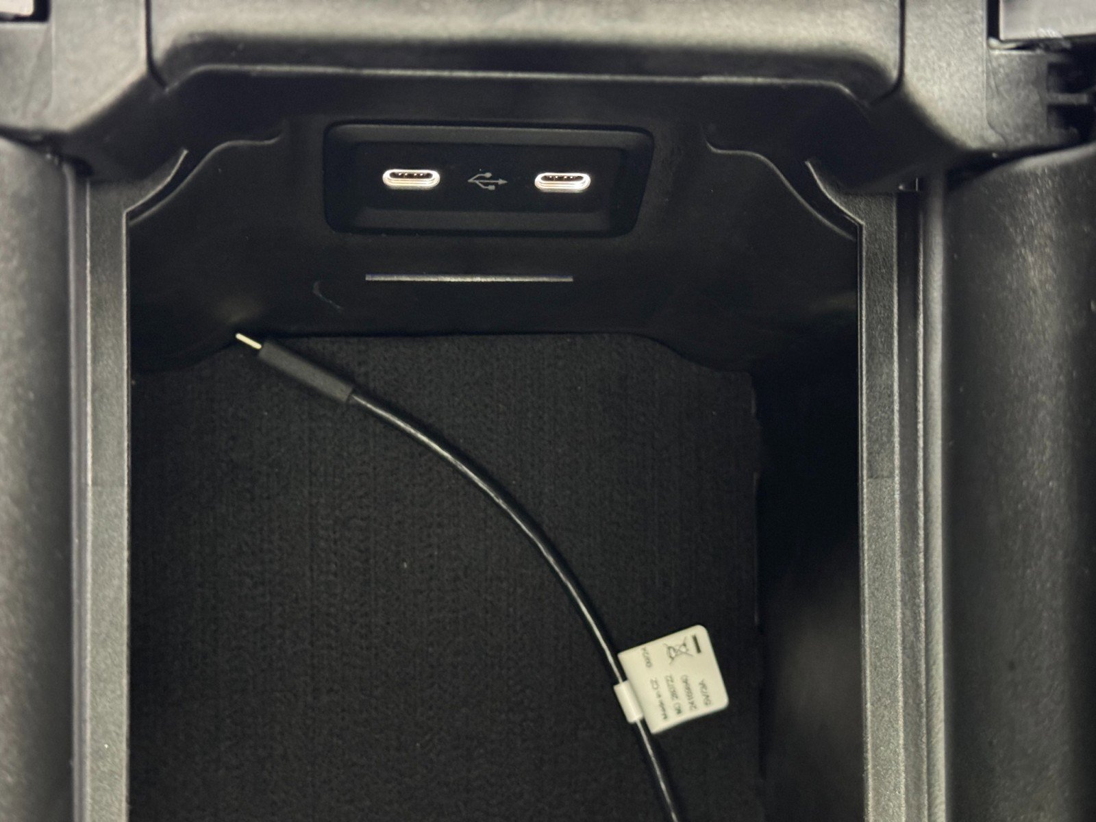 Used 2024 Mercedes-Benz GLC 43 AMG 4MATIC image 41