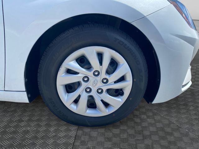 Used 2020 Hyundai Elantra SE w/ Cargo Package (C1) image 33