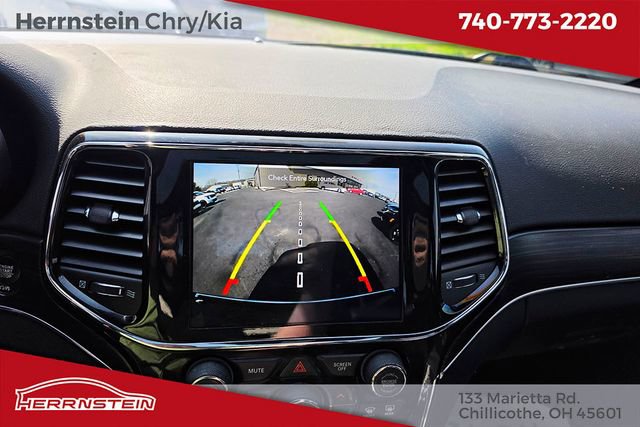 Used 2021 Jeep Grand Cherokee Limited AWD/4WD image 7
