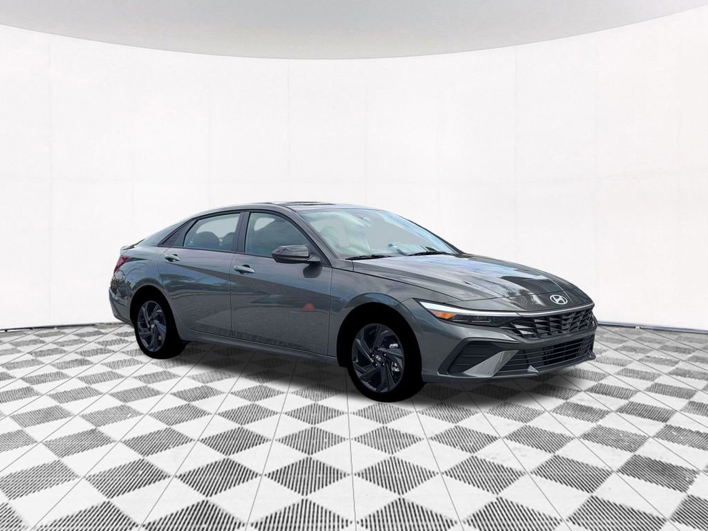 New 2026 Hyundai Elantra Sport FWD image 16