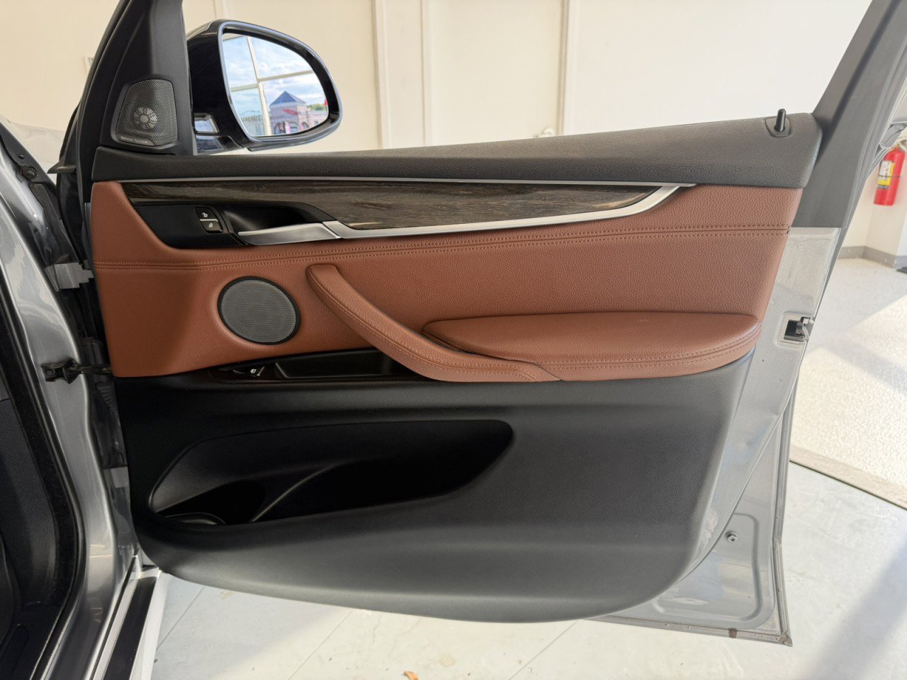 Used 2017 BMW X5 xDrive35i AWD/4WD image 32