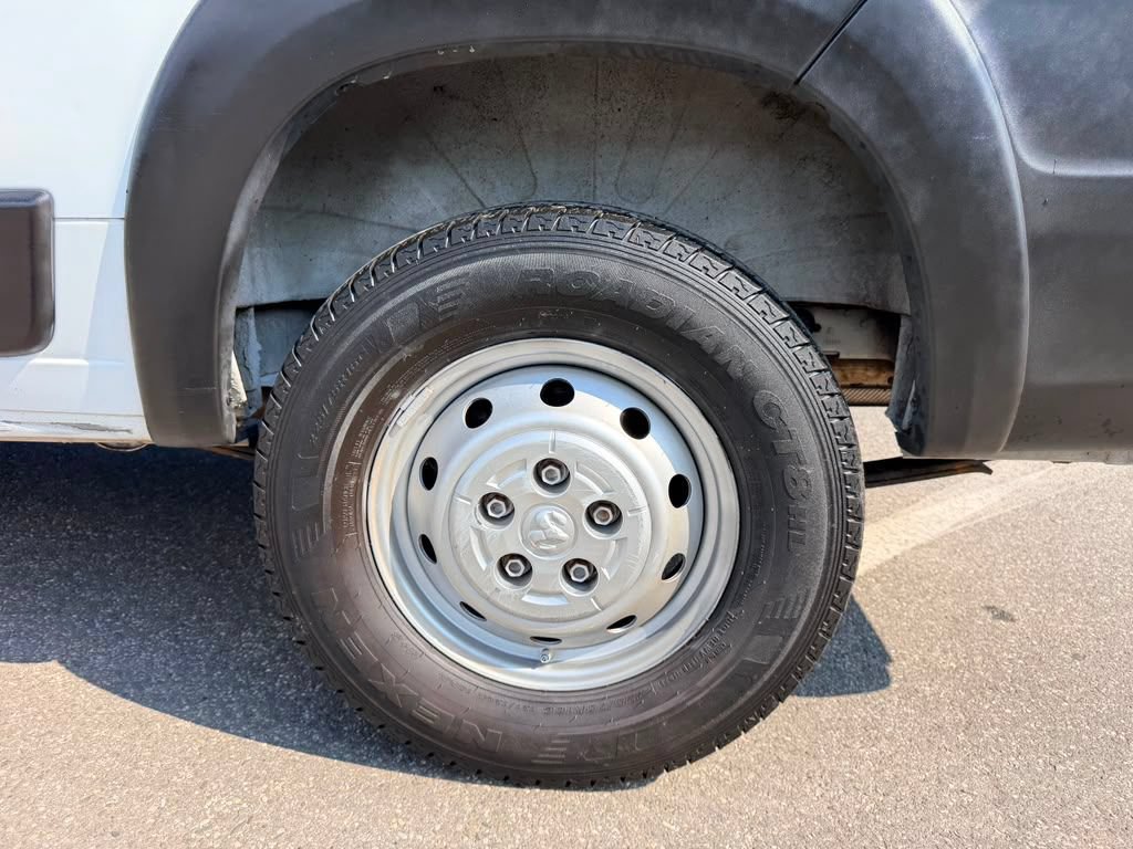 Used 2017 RAM ProMaster 2500 FWD image 30