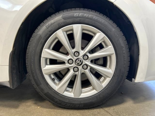 Used 2024 Toyota Corolla SE FWD image 11