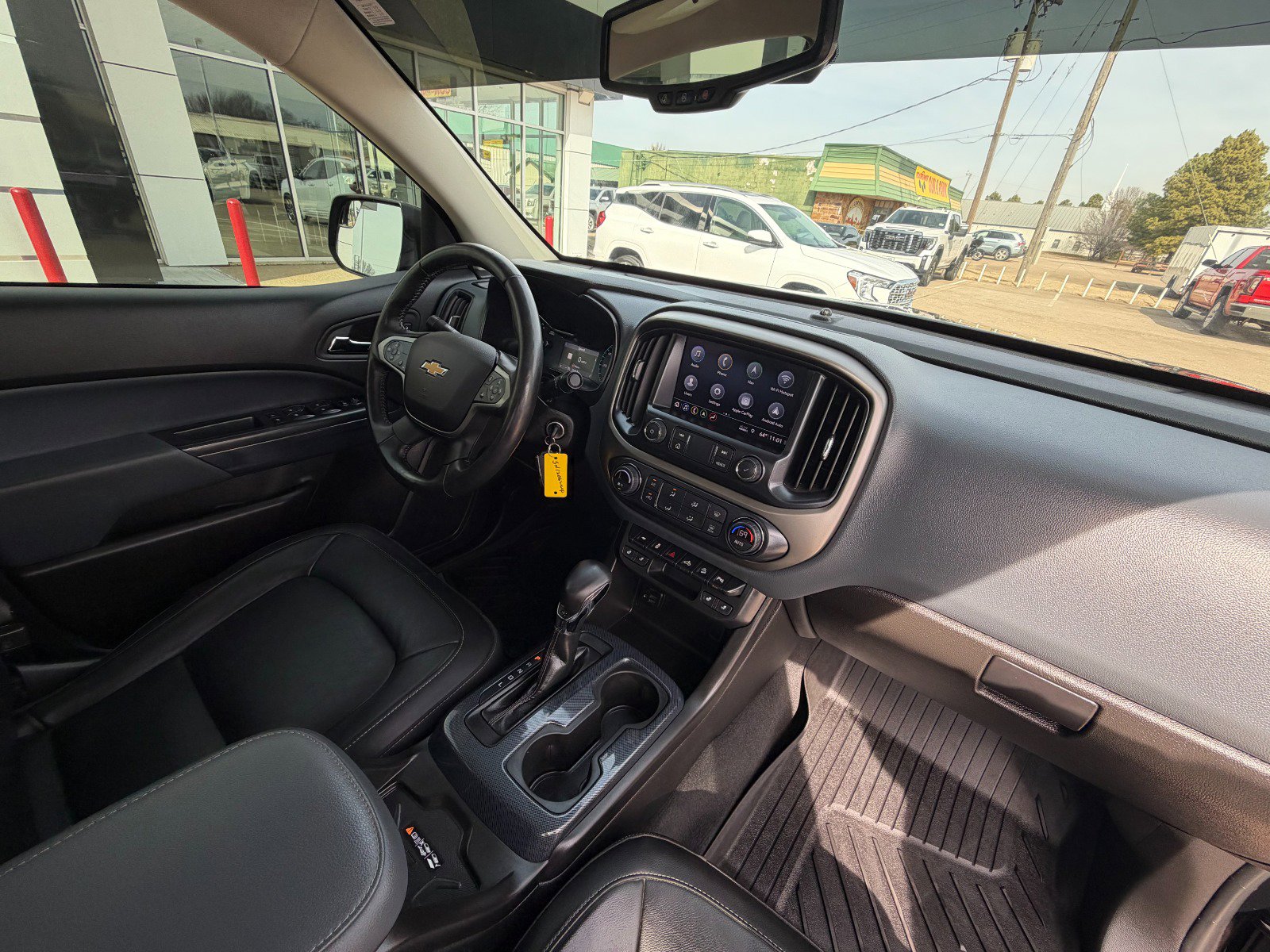 Certified 2022 Chevrolet Colorado Z71 w/ Z71 Midnight Edition image 30