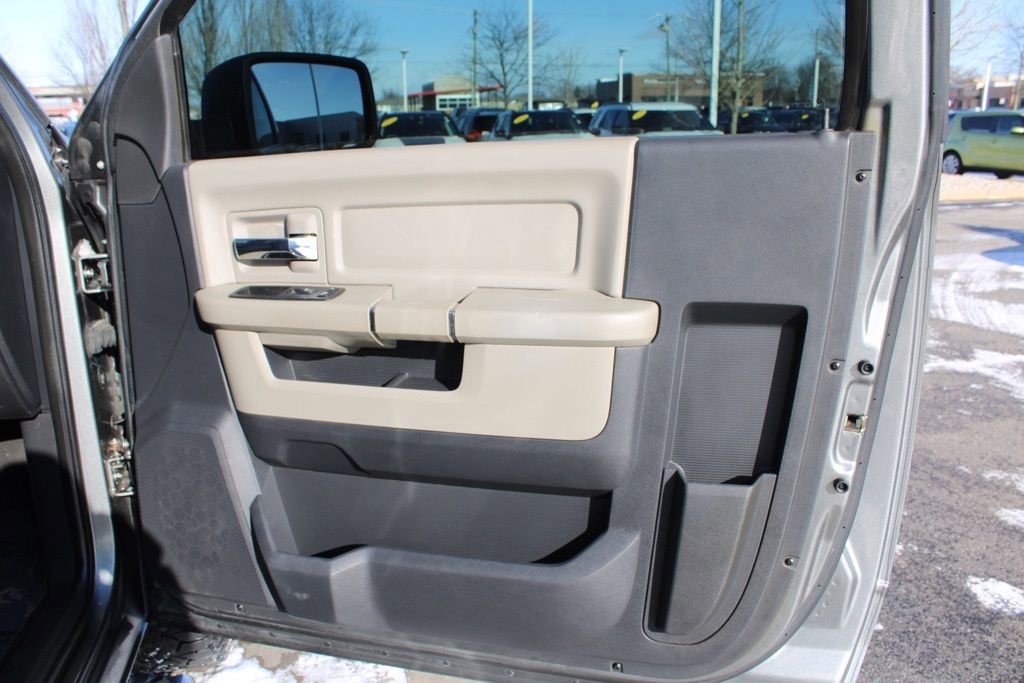 Used 2010 Dodge Ram 1500 Truck SLT image 19