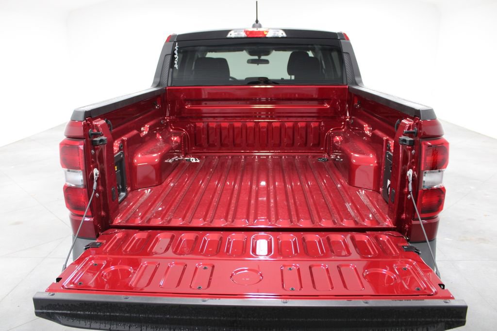 New 2025 Ford Maverick XLT w/ XLT Luxury Package image 17