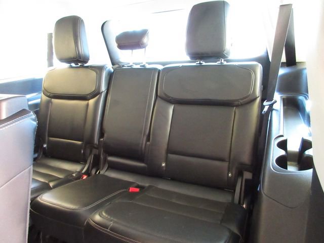 Certified 2025 Ford Expedition Max Platinum image 24