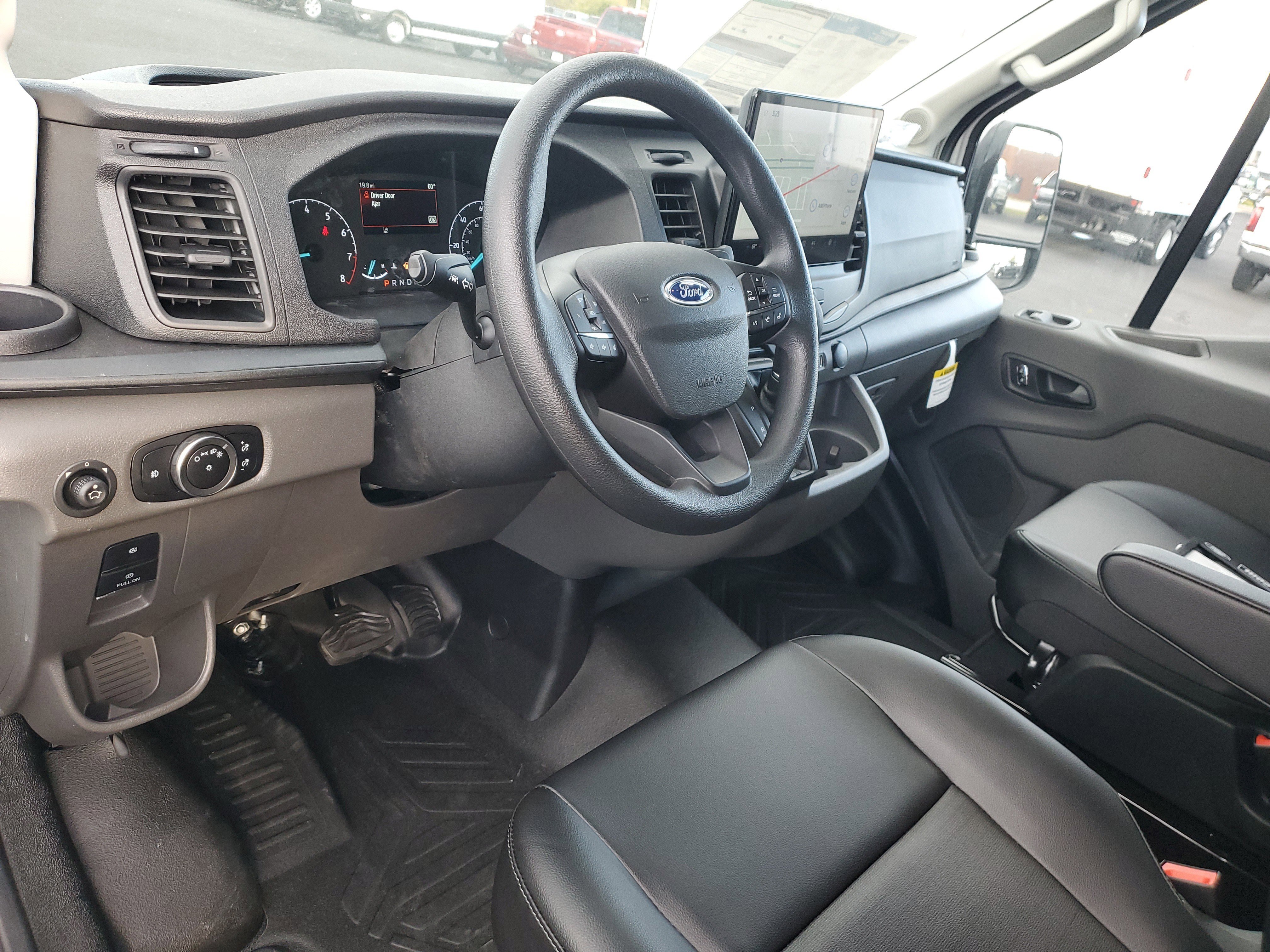 New 2025 Ford Transit 250 148 Medium Roof w/ Load Area Protection Package image 15