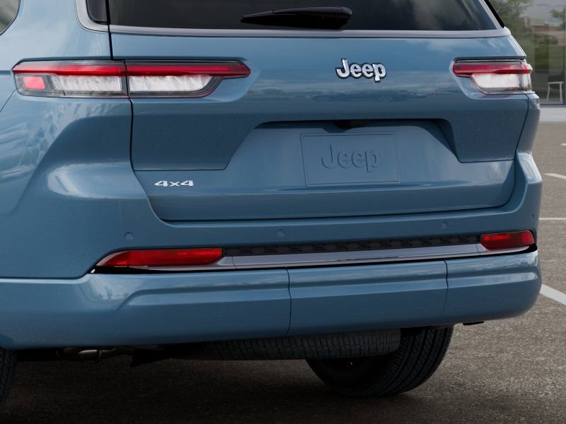 New 2026 Jeep Grand Cherokee L Limited AWD/4WD image 14