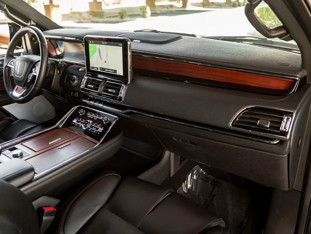 Used 2021 Lincoln Navigator L Reserve image 35