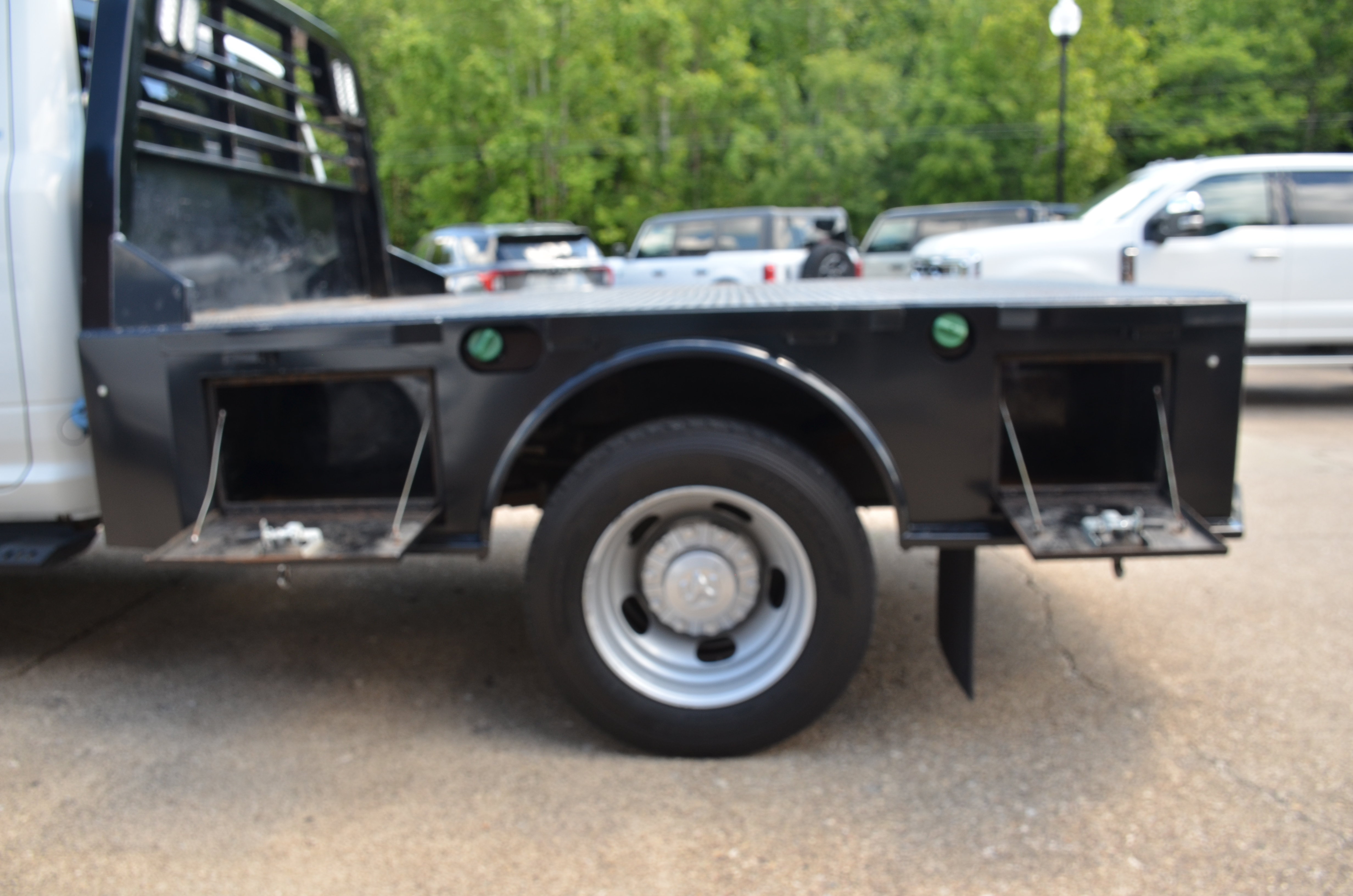 Used 2024 RAM 4500 SLT w/ Quick Order Package 2YG SLT AWD/4WD image 16