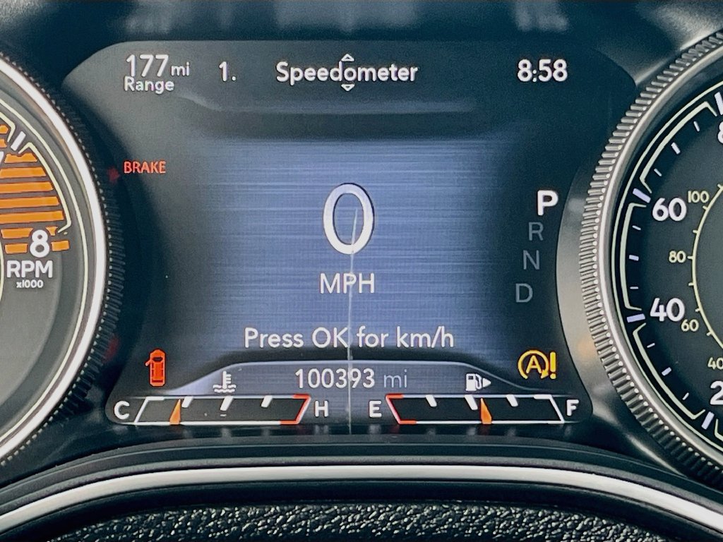 Used 2019 Jeep Cherokee Limited AWD/4WD image 12