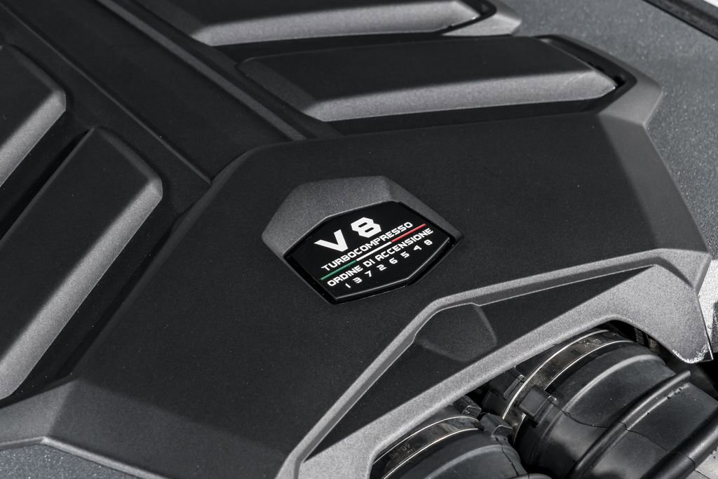 Used 2025 Lamborghini Urus SE image 53