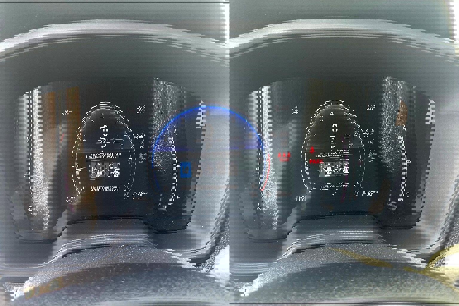 Used 2026 Toyota Corolla Cross LE image 25