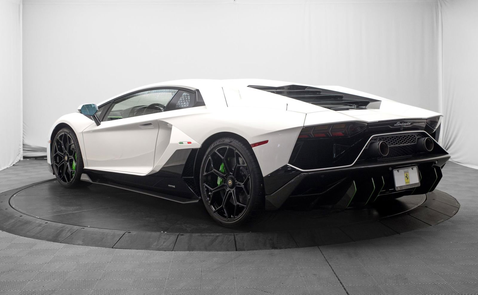 Used 2022 Lamborghini Aventador LP 780-4 Ultimae AWD/4WD image 6