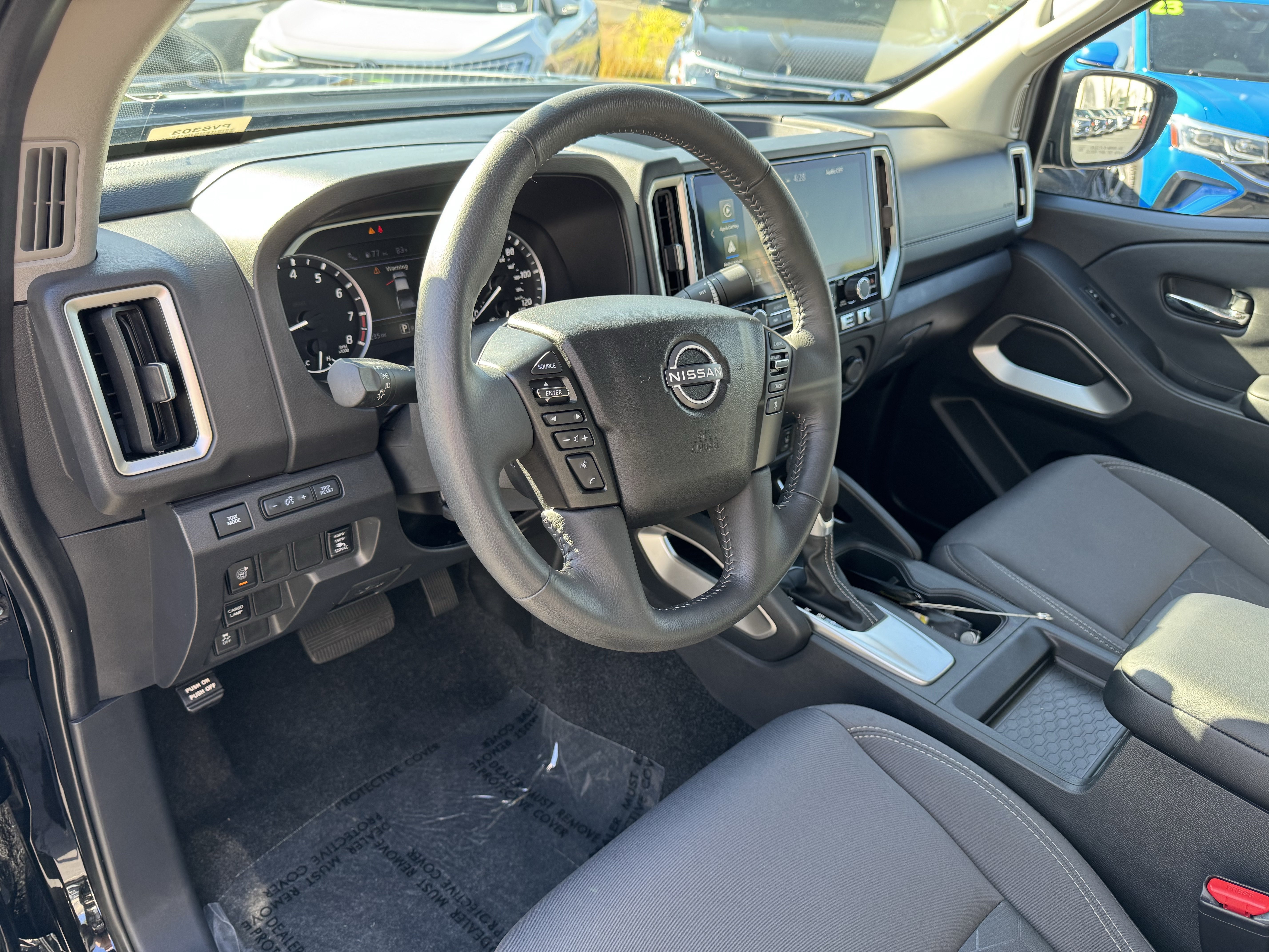 Used 2026 Nissan Frontier SV w/ SV Convenience Package RWD image 15