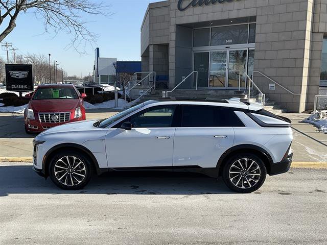 New 2026 Cadillac Lyriq Sport image 2