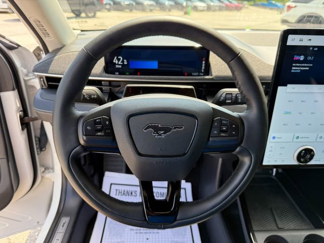 Used 2023 Ford Mustang Mach-E Premium image 36