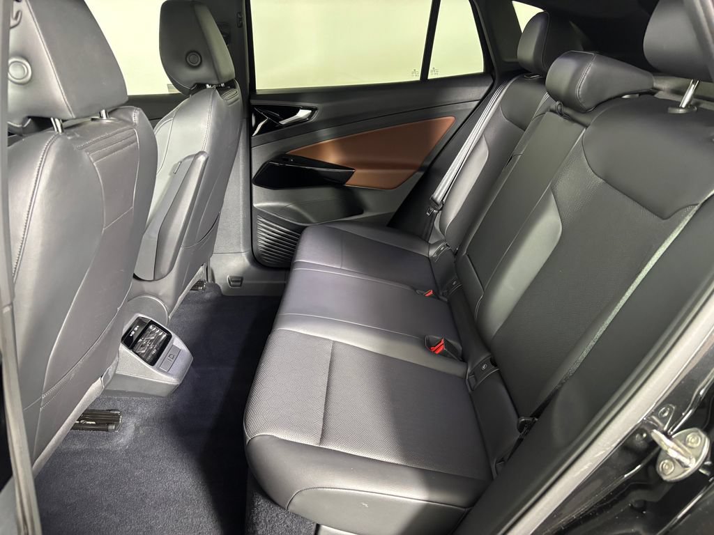 Used 2021 Volkswagen ID.4 Pro S RWD image 26